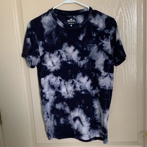 Men’s Hollister T shirt